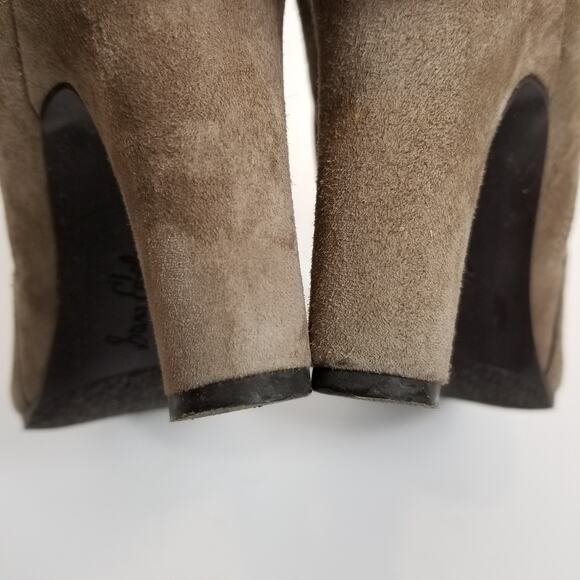 Franco Sarto Women's Sadee Taupe Suede Heeled Ankle Boots Booties Size 8.5 - Picture 4 of 6